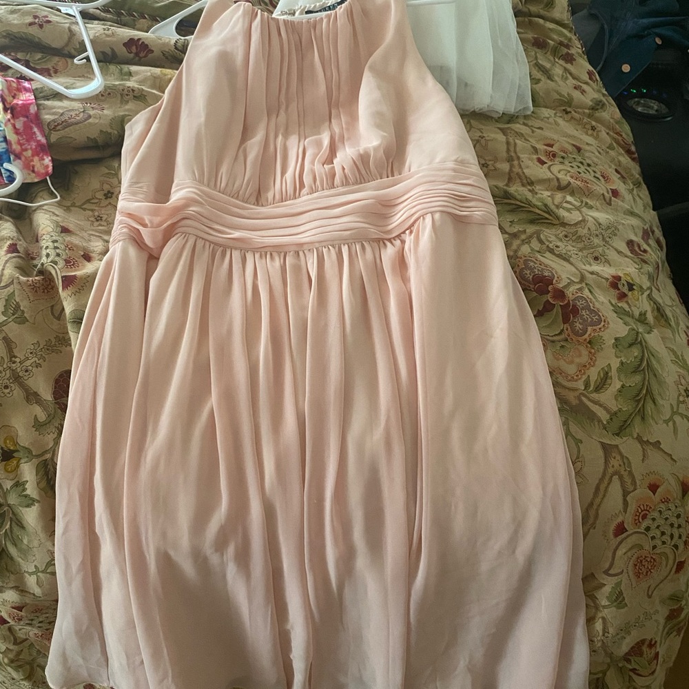 Used dress for the wedding once